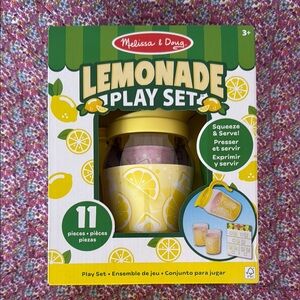 NEW Melissa & Doug Lemonade Stand Play Set Preschool Toy Pitcher Play Kitchen